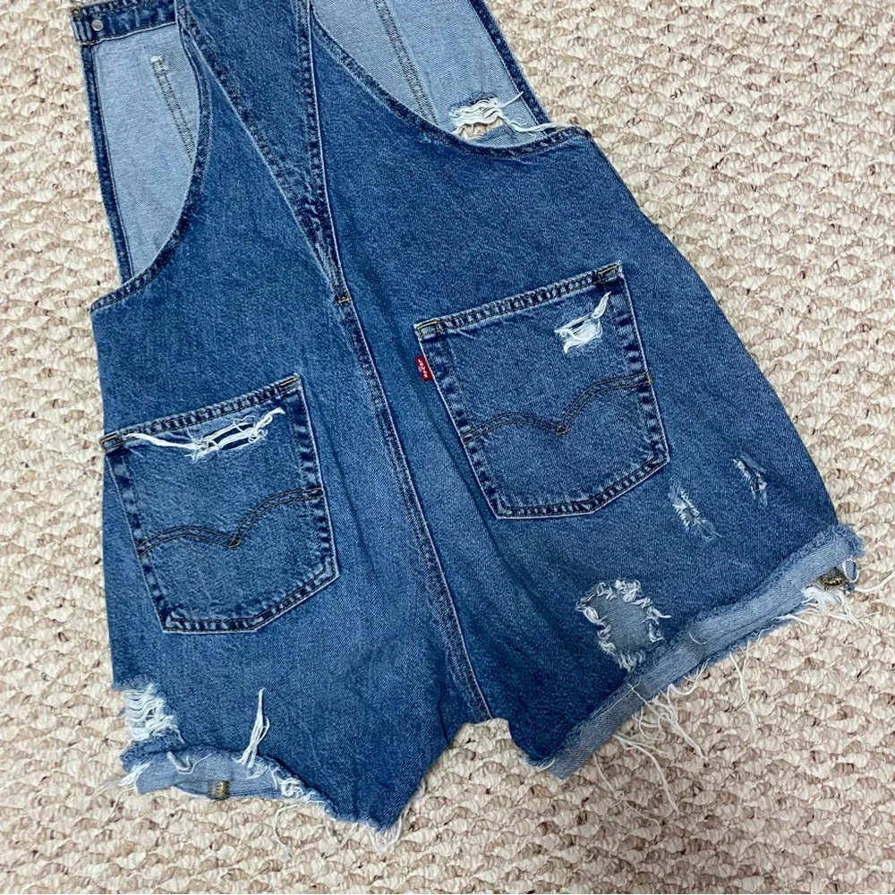 LEVI'S DENIM SHORTALL SHORT OVERALLS - MEDIUM - Picture 6 of 9